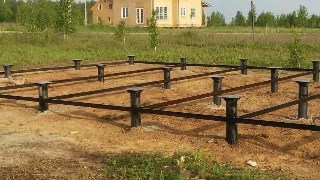 Установка и монтаж - винтовые сваи в Светлограде для свайного фундамента дома. Цена от 2032 руб - видео закручивание